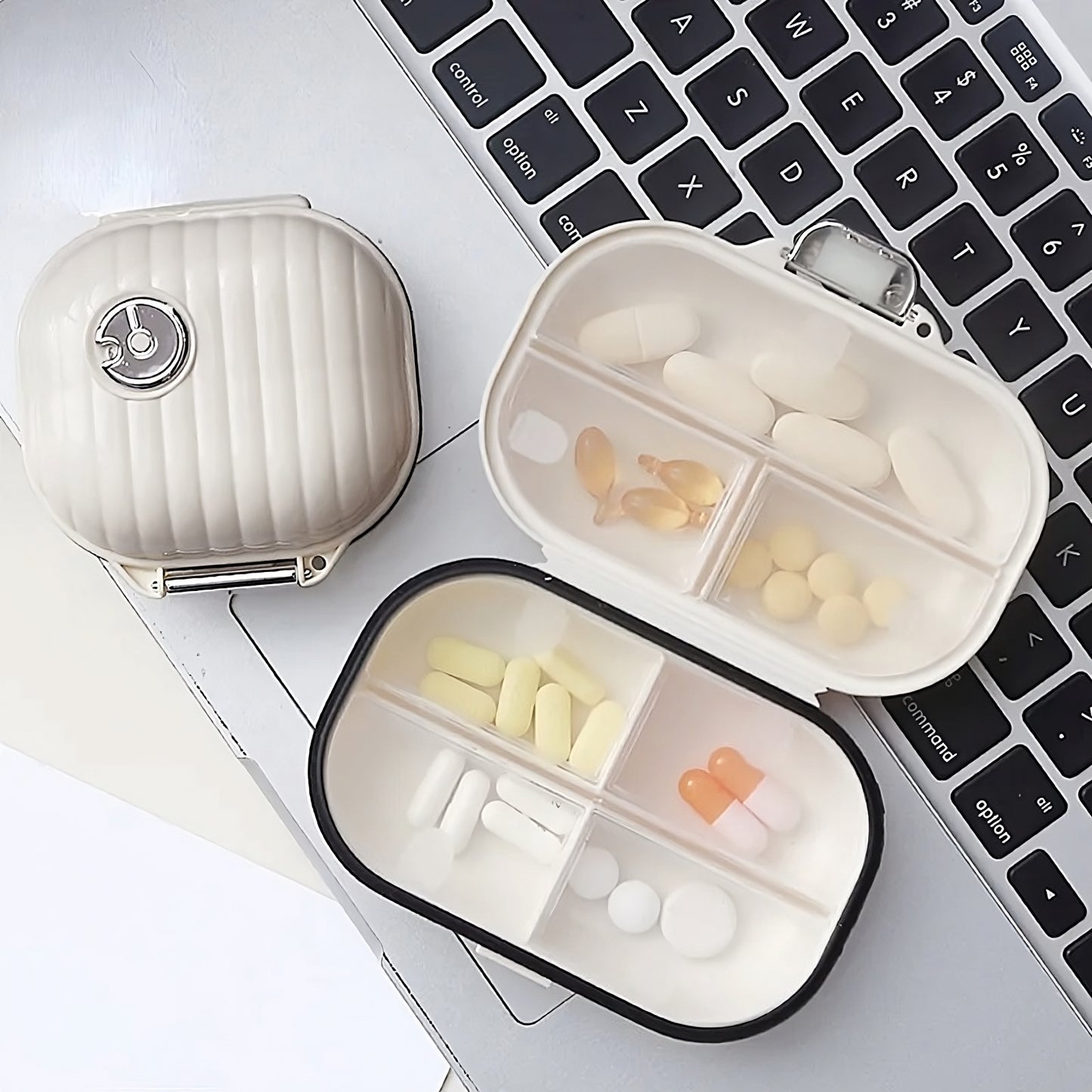 LIVSY | Portable Daily PillBox ®