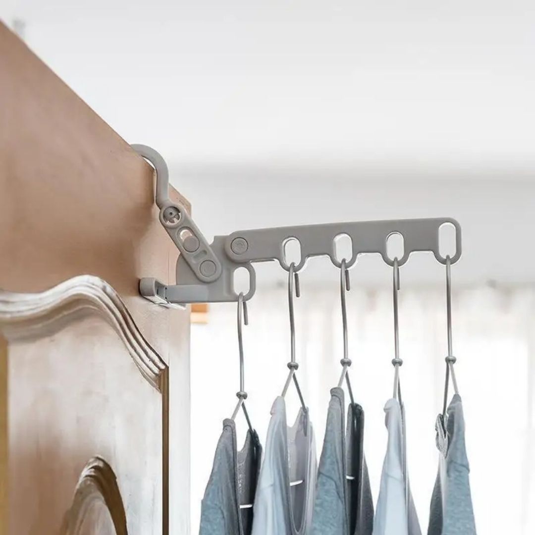 LIVSY | Foldable Travel Hanger®